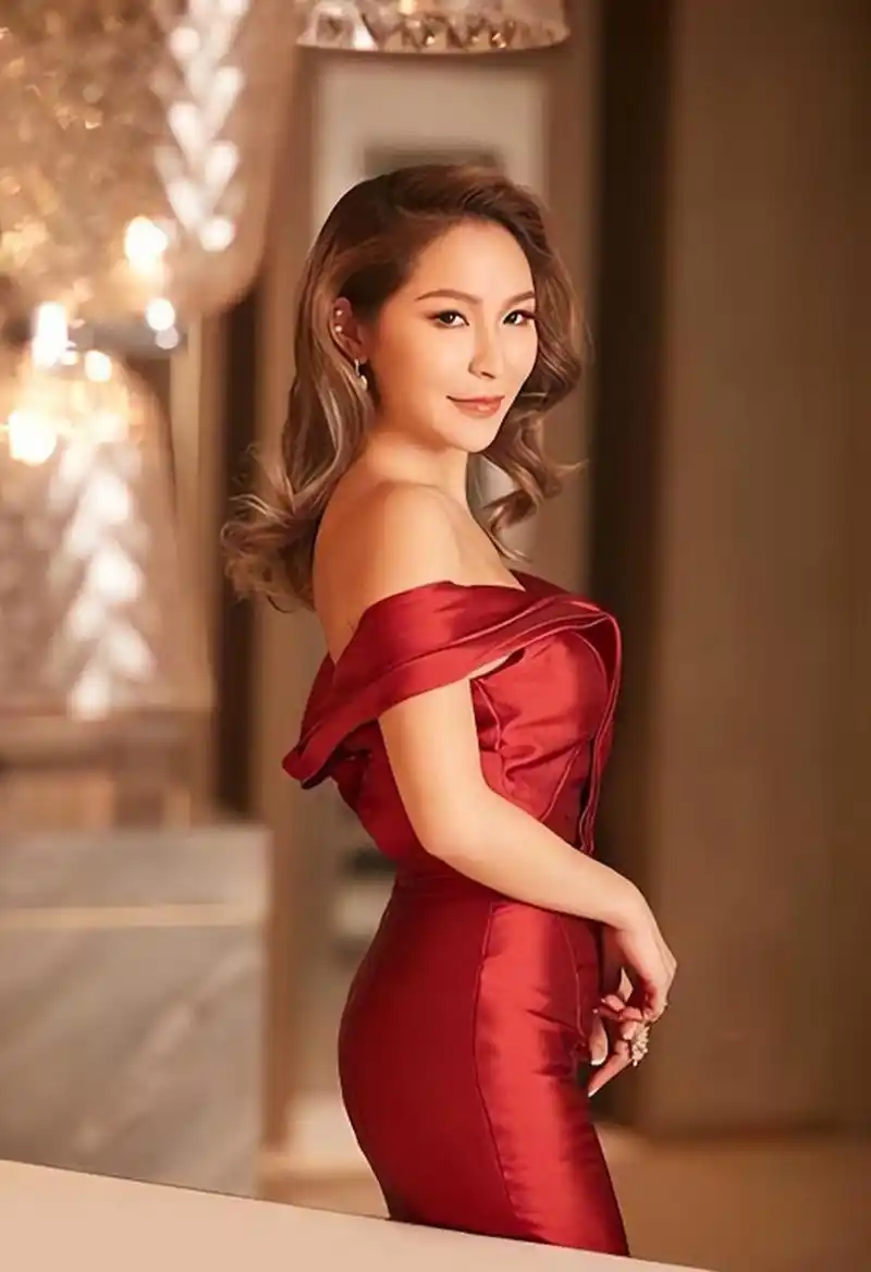 刘碧丽:周焯华入狱与我无关,我和儿女在国外生活自由自在 刘碧丽